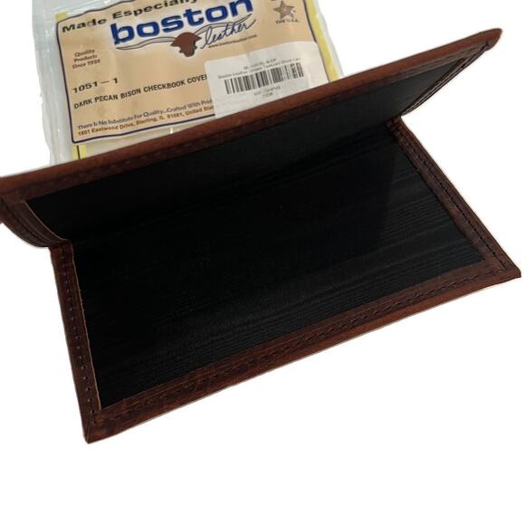 Boston Leather Checkbook Cover Bison Hide Dark Pecan Brown Made in USA Unisex - Picture 2 of 6
